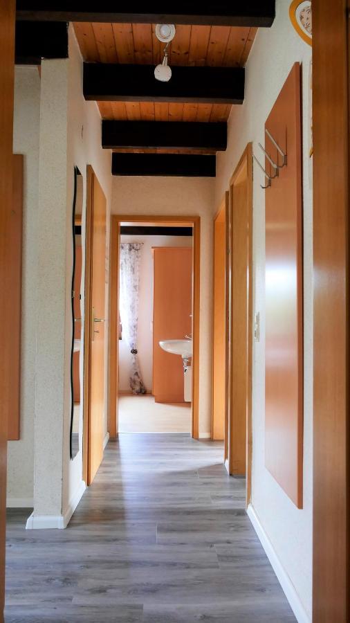 Helles Ferienhaus Im Landhausstil Fuer Bis Zu 10 Personen Frielendorf Екстериор снимка