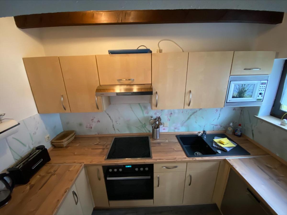 Helles Ferienhaus Im Landhausstil Fuer Bis Zu 10 Personen Frielendorf Екстериор снимка